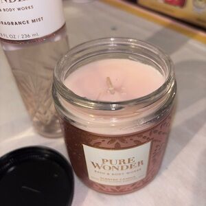 Bath & Body Works Pure Wonder Pink Candle
